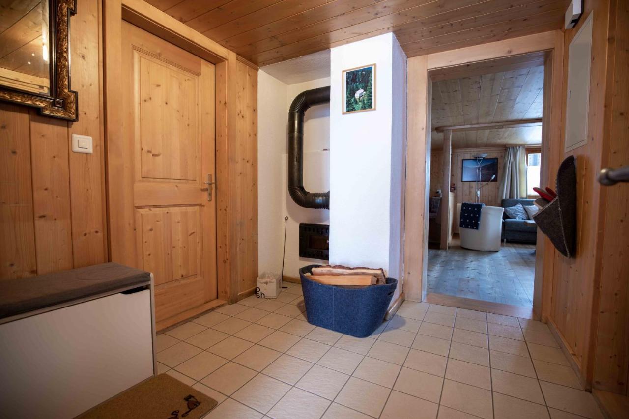 Alpensonne Apartment Reckingen Bagian luar foto