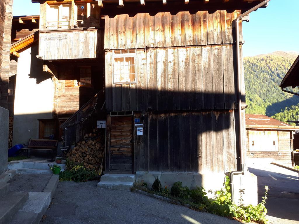 Alpensonne Apartment Reckingen Bagian luar foto